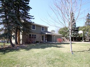 2233 Ensign Ave N, Golden Valley, MN 55427