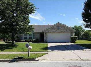 302 Sagebrush Dr, Englewood, OH
