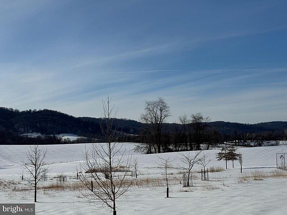 5th image of Leeds Manor Rd