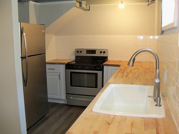 2nd image of 111 Avenue B #2