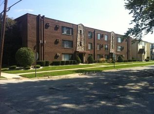 10505 Parkside Ave APT 3, Chicago Ridge, IL 60415