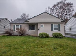 1120 Orchard Heights Dr, Mayfield Heights, OH 44124