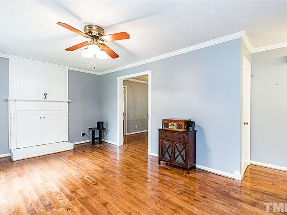 5th image of 23 Bushmill Ct