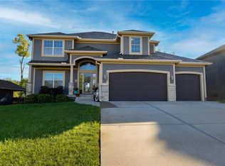 10207 N Cedar Ave, Kansas City, MO 64157