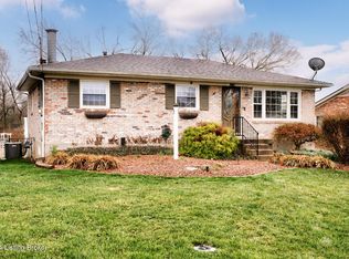 6004 Whispering Hills Blvd, Louisville, KY 40219