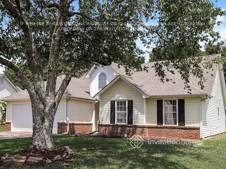 3060 Reynolds Run — Photo 3