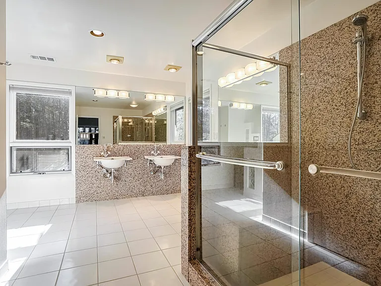 11290 Spyglass Cove Ln — Photo 14