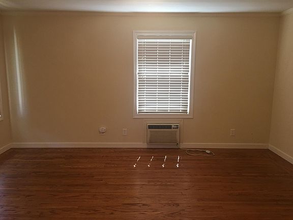 2nd image of 337 W Spain St