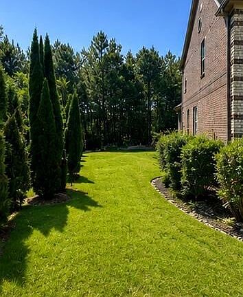 4th image of 2202 Golden Eagle Dr