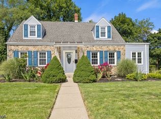 345 N 9th Ave, Manville, NJ 08835