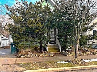 2614 E Dayton St, Madison, WI 53704