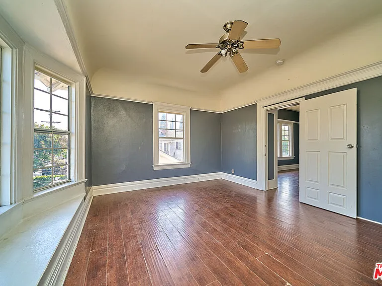1347 Valencia St — Photo 15