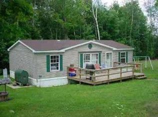 126 Pilfershire Rd, Mineville, NY 12956