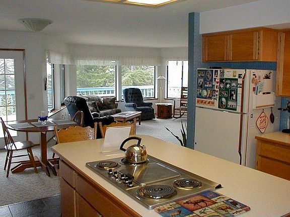 Kitchen to Living Room