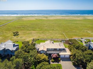 89185 Pinehurst Rd, Seaside, OR 97138