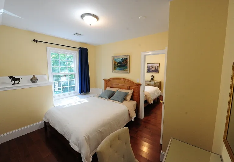 259 Kent St #1 — Photo 11