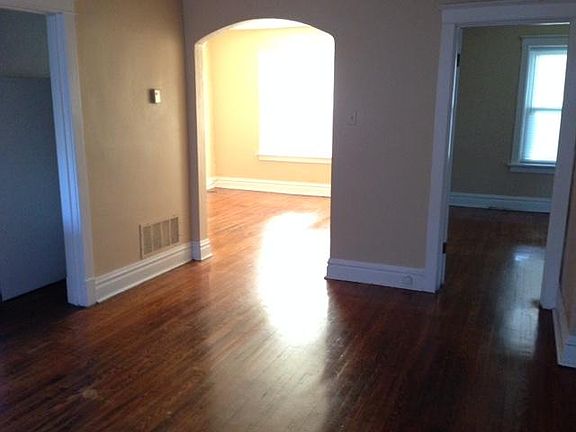 2nd image of 2144 Maury Ave