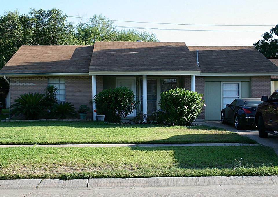 1st image of 3808 Newton Dr