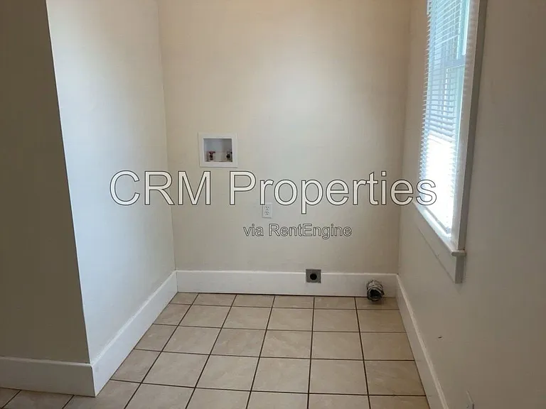 837 S Armstrong St #2 — Photo 19