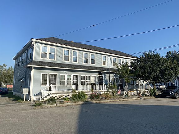 5th image of 15 Depot St #11076170