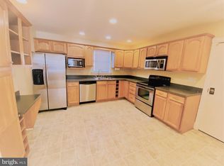 9 Staton Dr, Upper Marlboro, MD 20774
