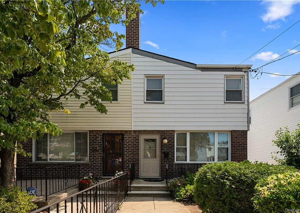 1st image of 3210 Ampere Ave