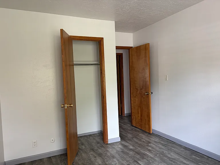 2202 Brillante St — Photo 14