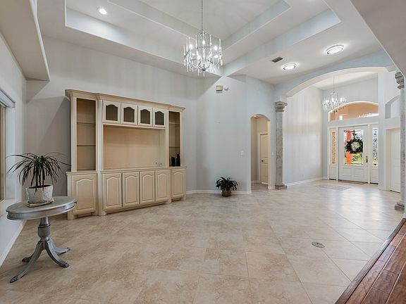 2nd image of 12 Country Club Dr