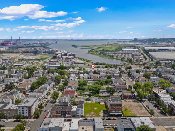 526 Avenue East image 18 of 18