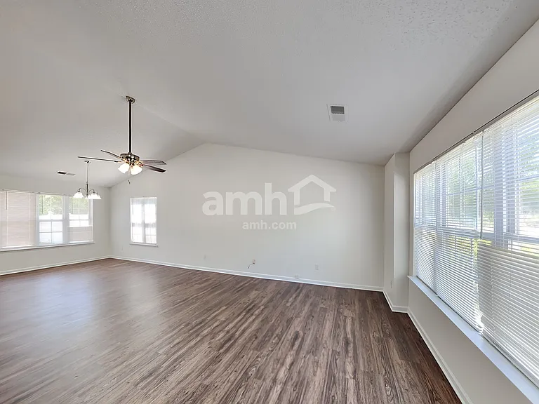 14004 Ballyshannon Ln — Photo 6