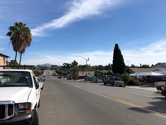 5th image of 4042 National Ave
