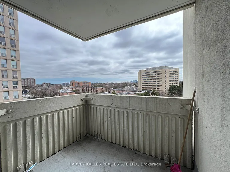 150 Neptune Dr #704 — Photo 12