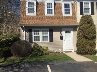 391 Main St APT 301, Deep River, CT 06417