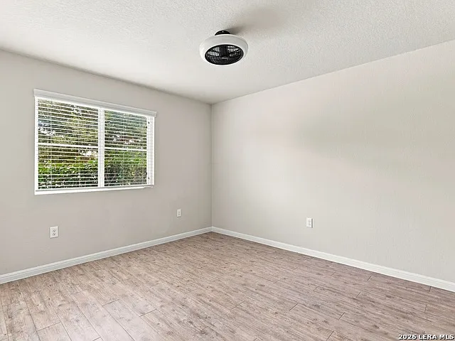 10203 Relic Oaks — Photo 4