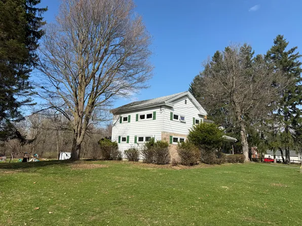 509 Rice Rd, Elma, NY 14059