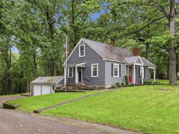 737 Wexford Bayne Rd, Wexford, PA 15090