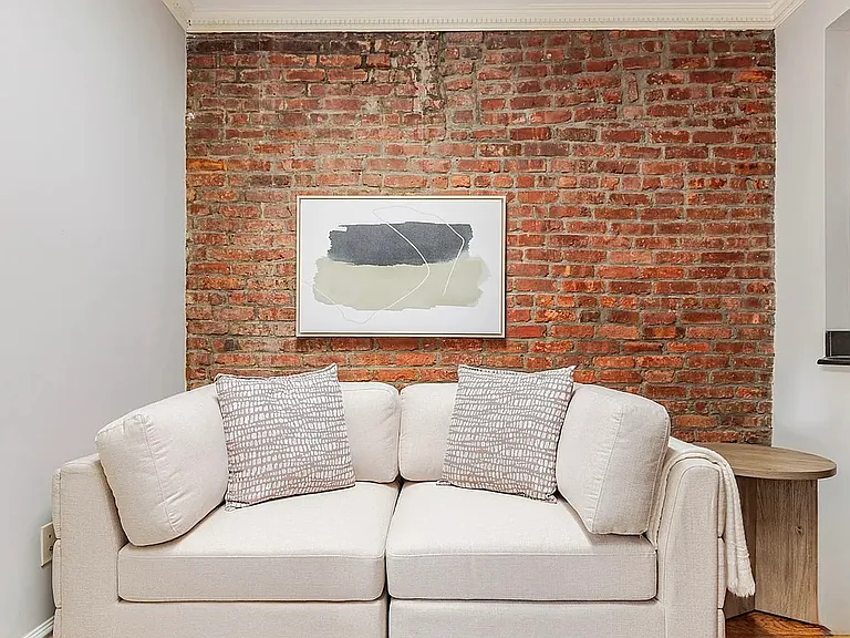 234 W 14th St #5B — Photo 11