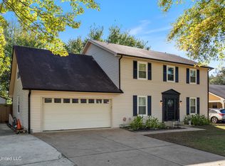 881 Birchfield Pl, Southaven, MS 38671
