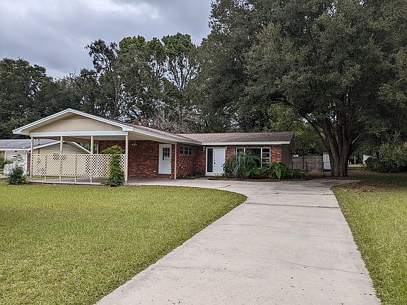 3rd image of 19595 SW Rainbow Lakes Blvd