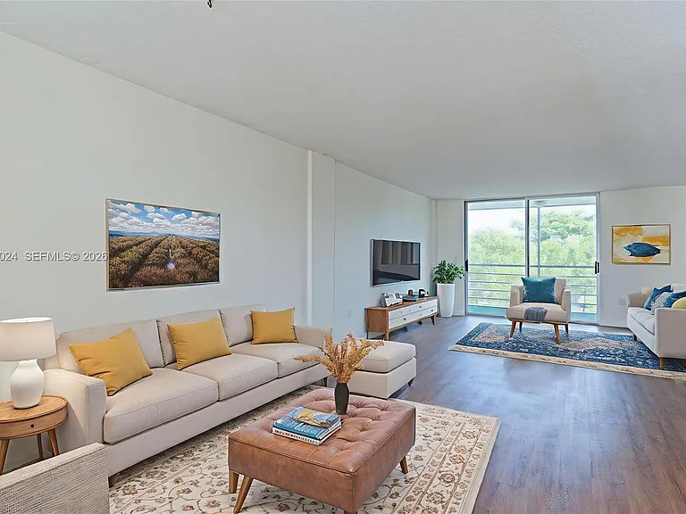 14180 SW 84th St #407G — Photo 1