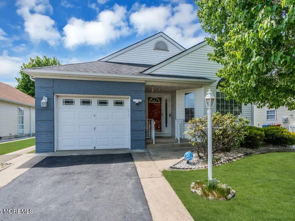 6 Abergele Drive, Toms River, NJ 08757