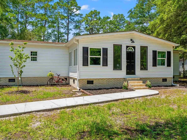 5074 Cowart Ct., Murrells Inlet, SC 29576