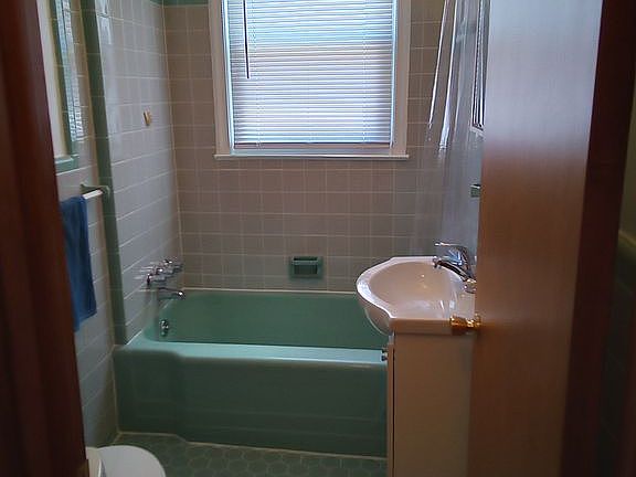 4th image of 1882 8th St
