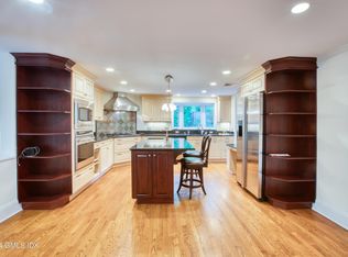 52 Hendrie Ave, Riverside, CT 06878