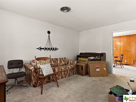 4th image of 1313 Duval Dr