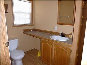 3rd image of 231 E 100th Ave N