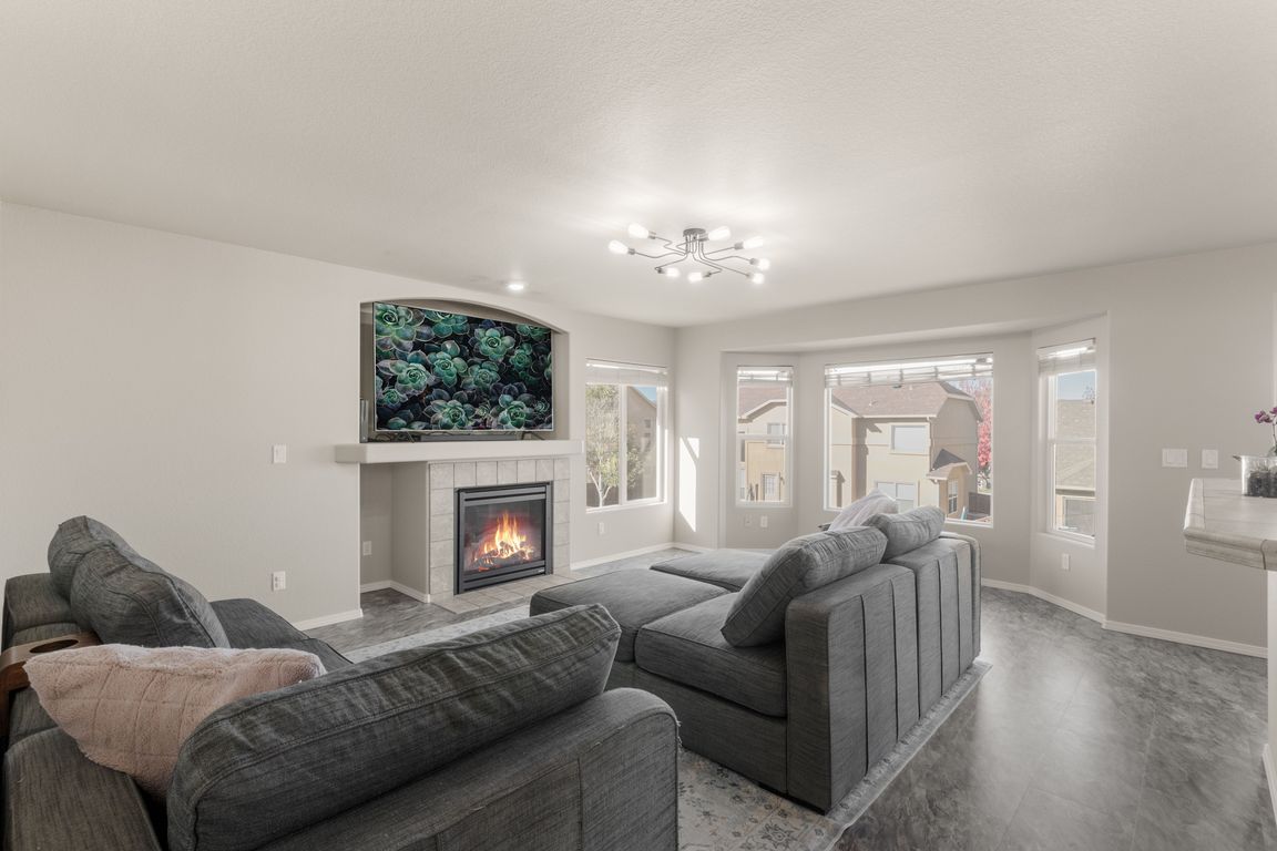 next background image