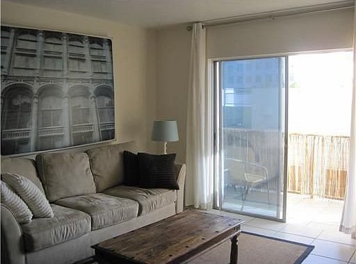2nd image of 220 Washington Ave APT 4C