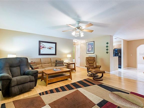 4th image of 14869 Mockingbird Ln W