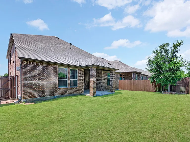 10920 Calvert Pl — Photo 35
